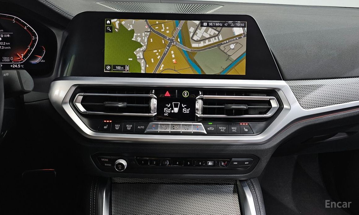 BMW 4 Series (G22) 420i M Sport Coupe №15