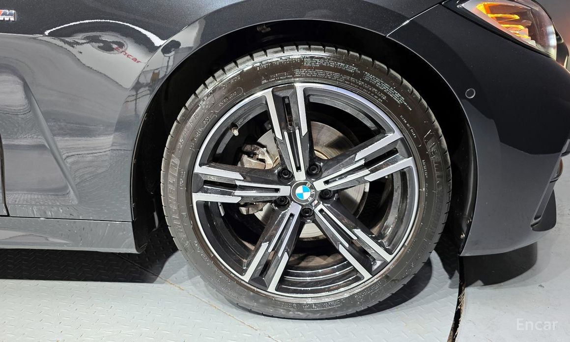 4 Series (G22) 420i M Sport Coupe 6