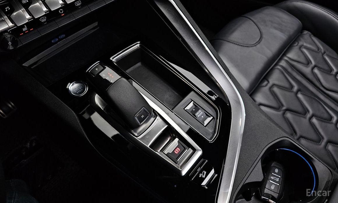 Peugeot 5008 2nd Generation 2.0 BlueHDi GT Pack №10