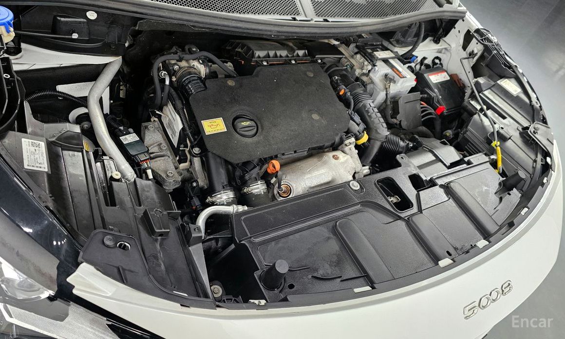 Peugeot 5008 Second Generation 1.5 BlueHDi GT №7