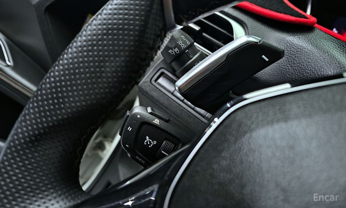 Peugeot 5008 Second Generation 1.5 BlueHDi GT №18