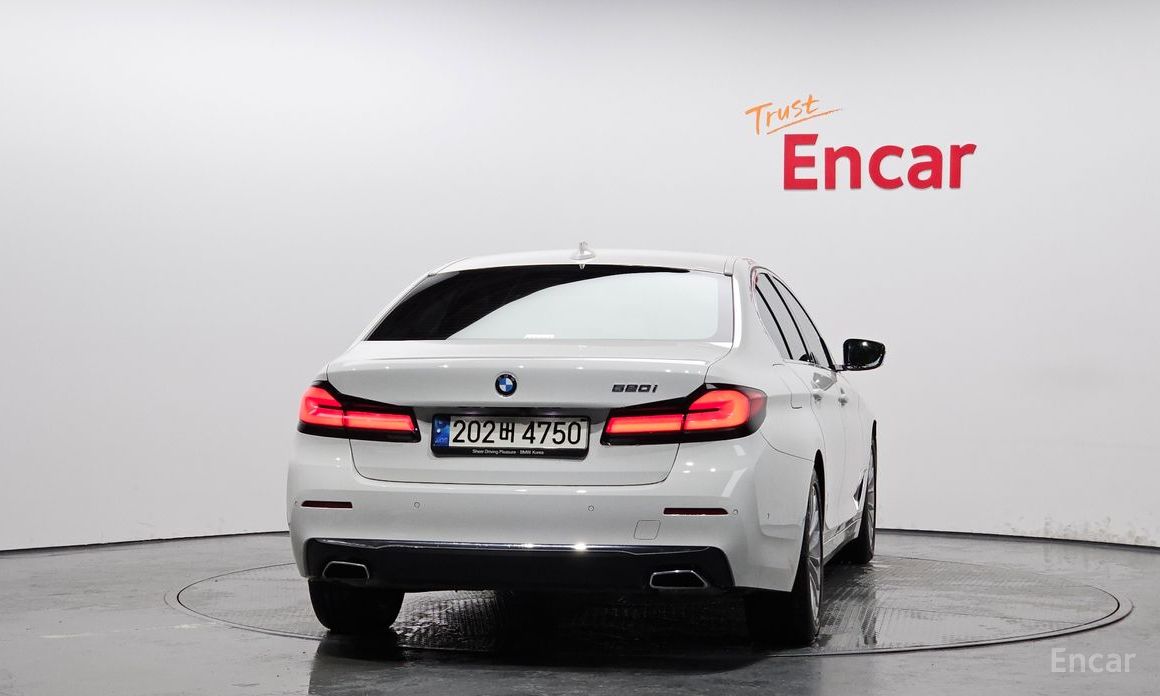 BMW 5 Series (G30)520i Luxury №5