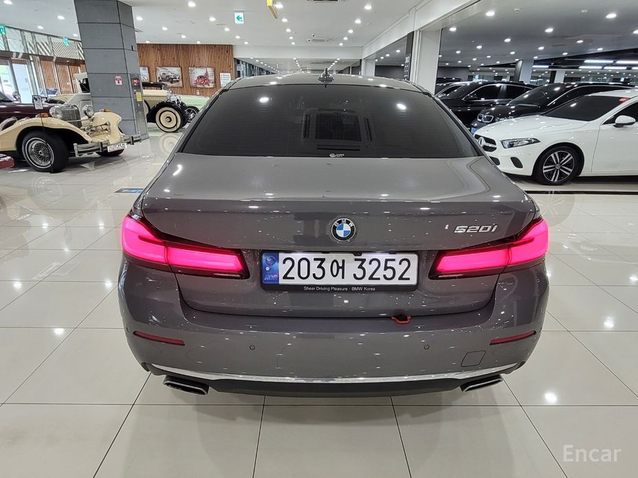 5 Series (G30)520i Luxury 5