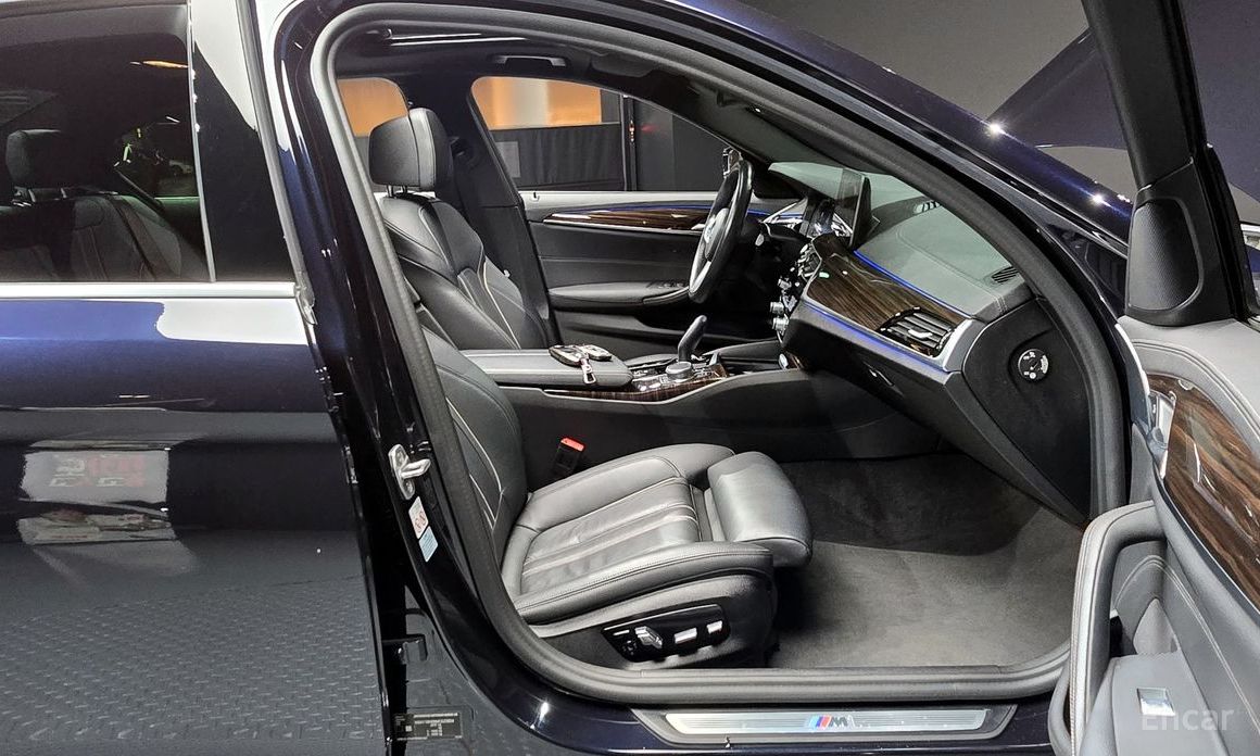 BMW 5 Series (G30)520i M Sport №11