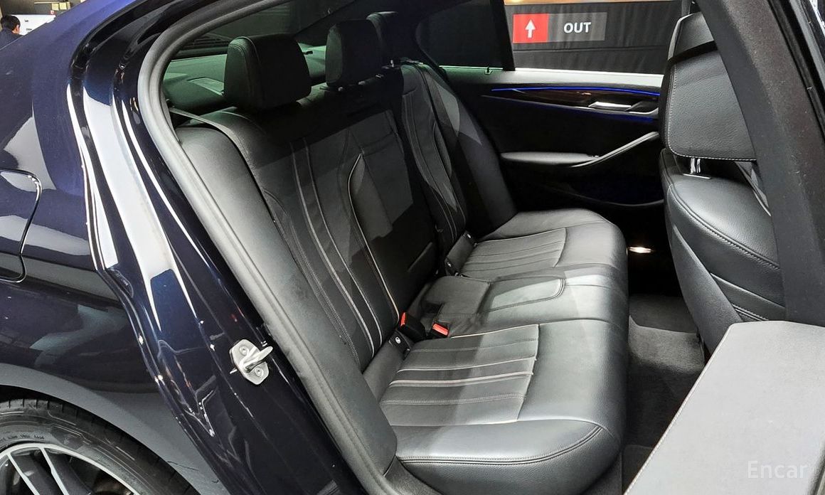 BMW 5 Series (G30)520i M Sport №13
