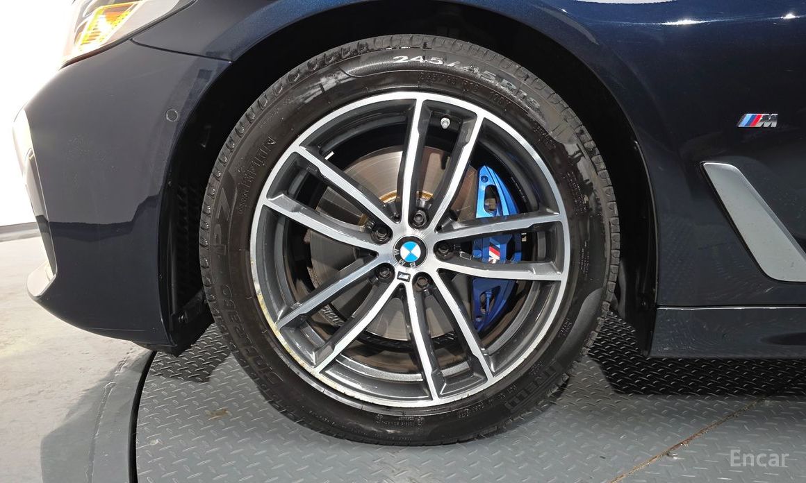5 Series (G30)520i M Sport 6