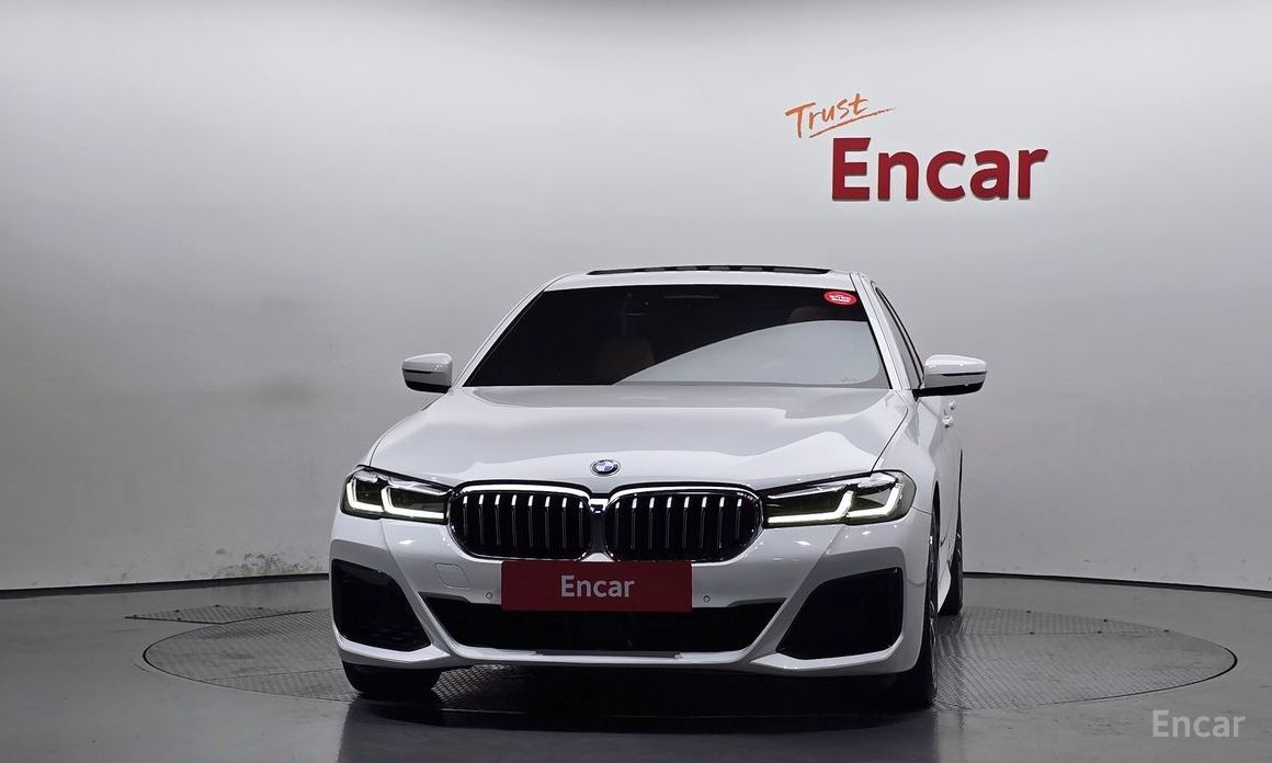5 Series (G30)520i M Sport 4