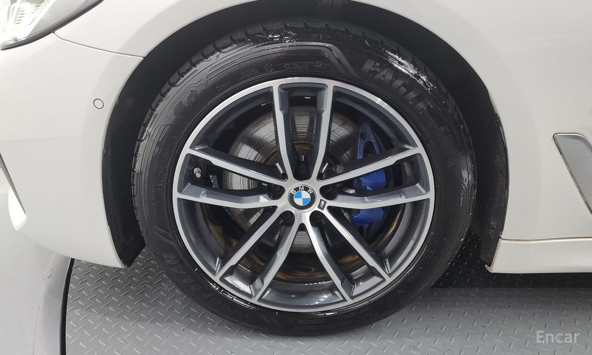 5 Series (G30)520i M Sport 6