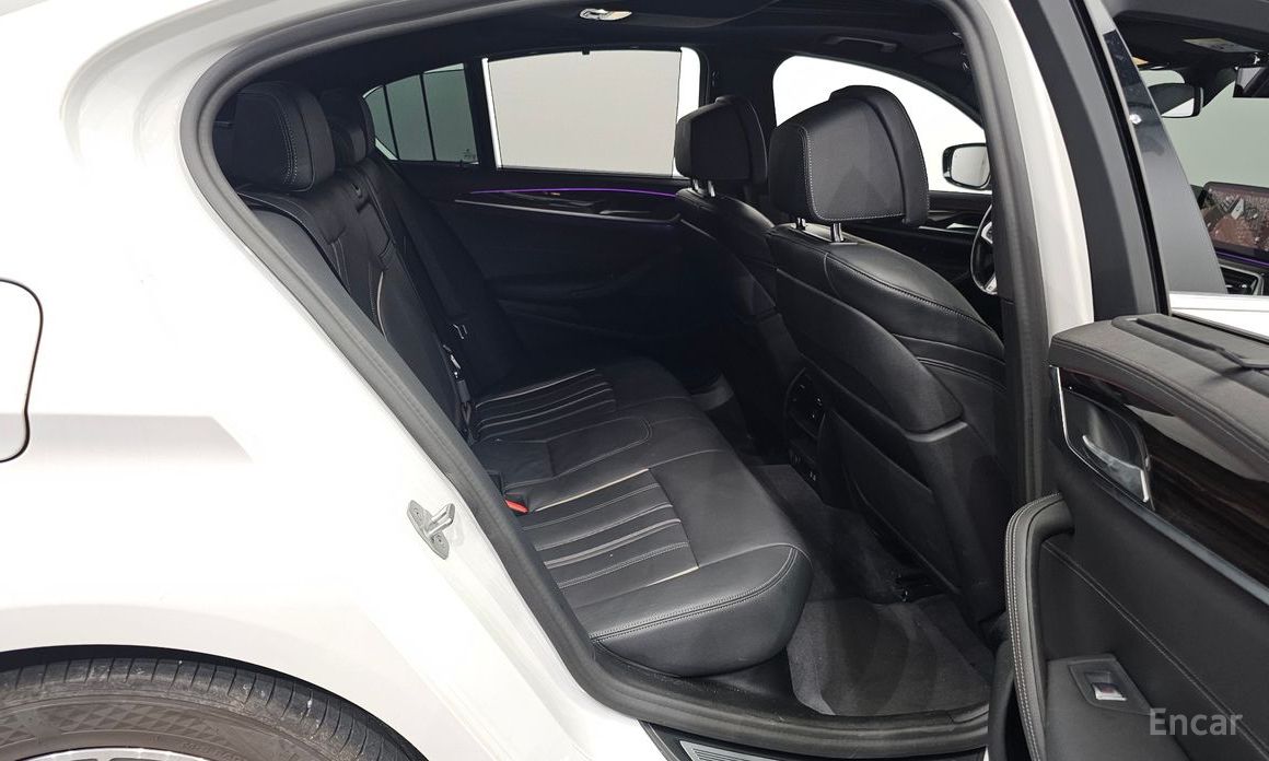 5 Series (G30)520i M Sport 13