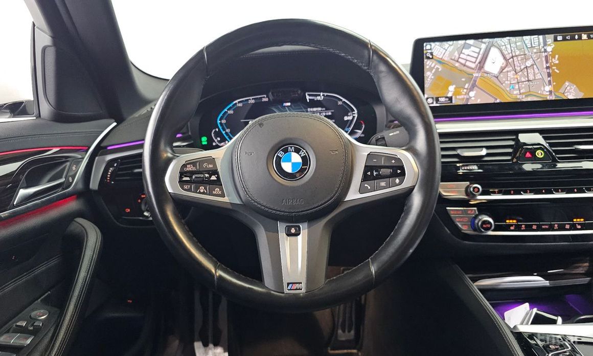 5 Series (G30)520i M Sport 14