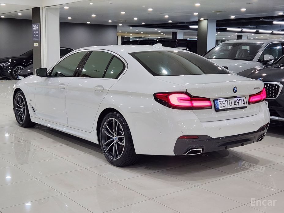 BMW 5 Series (G30)520i M Sport №3