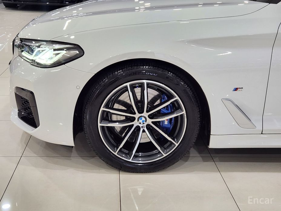 BMW 5 Series (G30)520i M Sport №6
