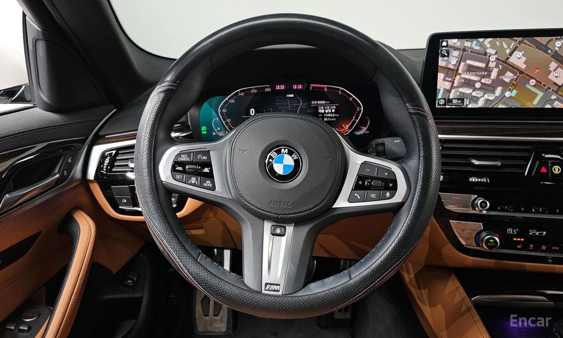 BMW 5 Series (G30)520i M Sport №13