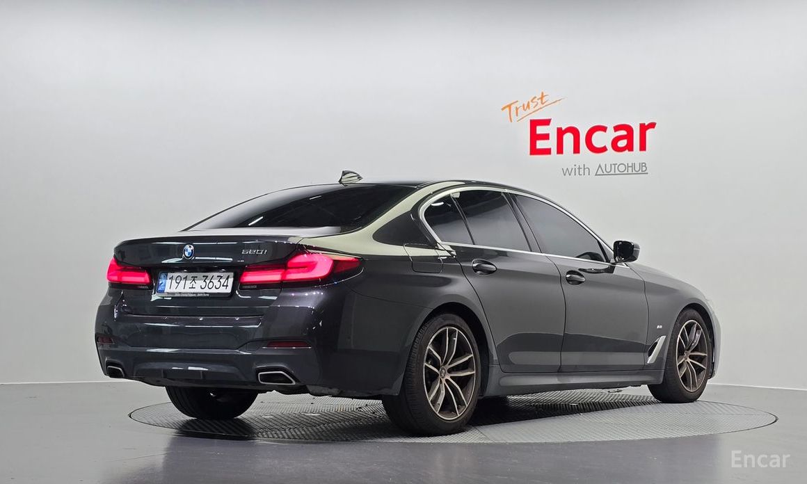 BMW 5 Series (G30)520i M Sport №3