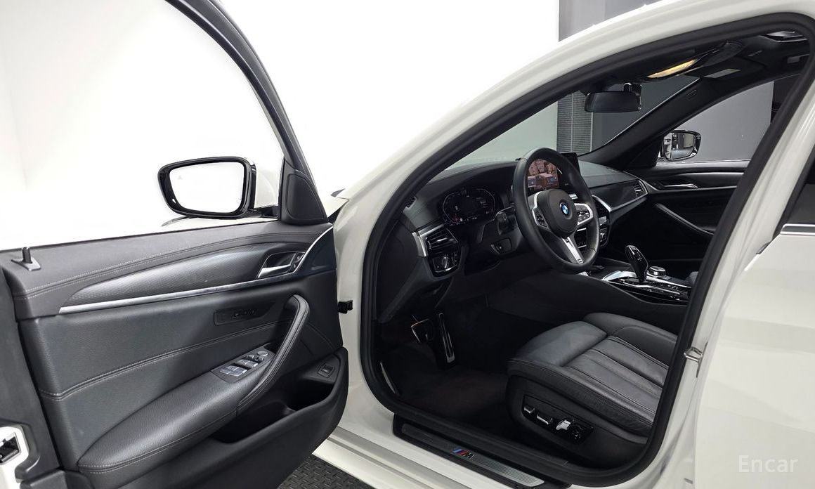 BMW 5 Series (G30)520i M Sport №13