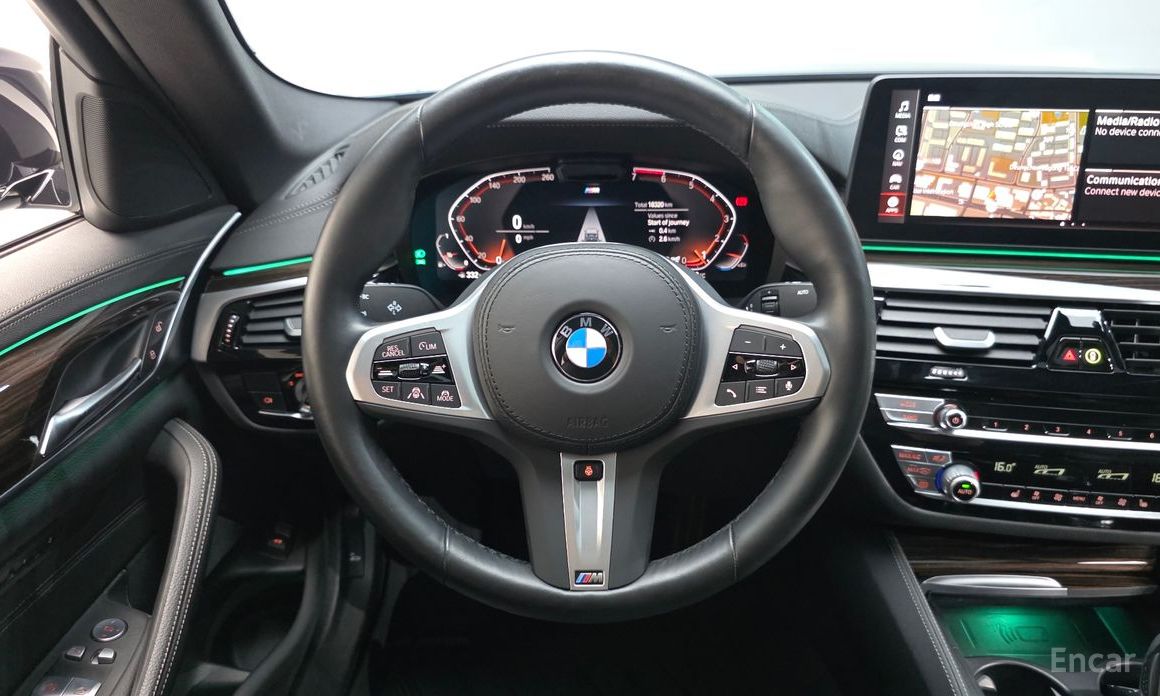 5 Series (G30)520i M Sport 14