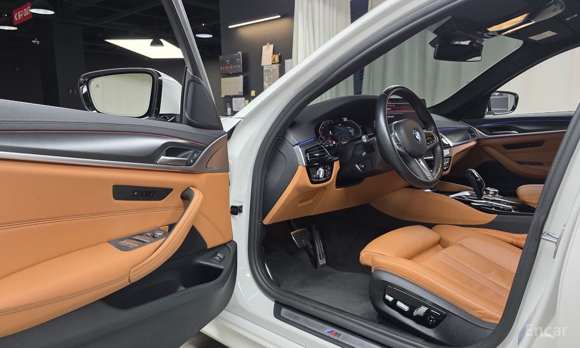 5 Series (G30)520i M Sport 14