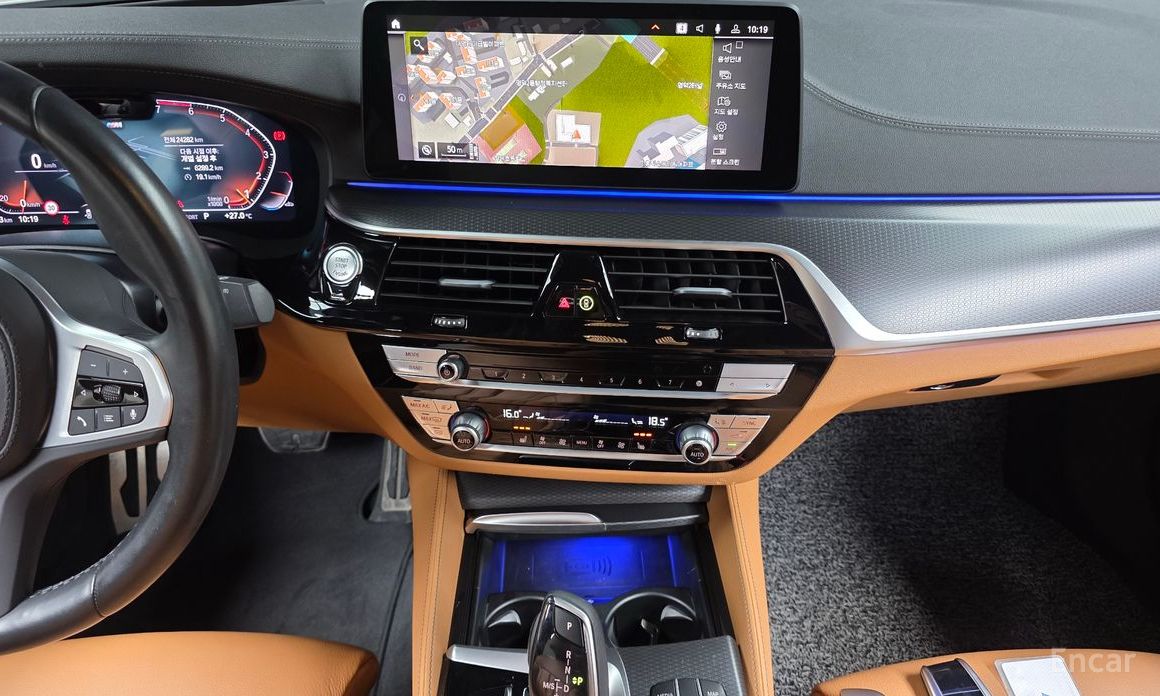 5 Series (G30)520i M Sport 16