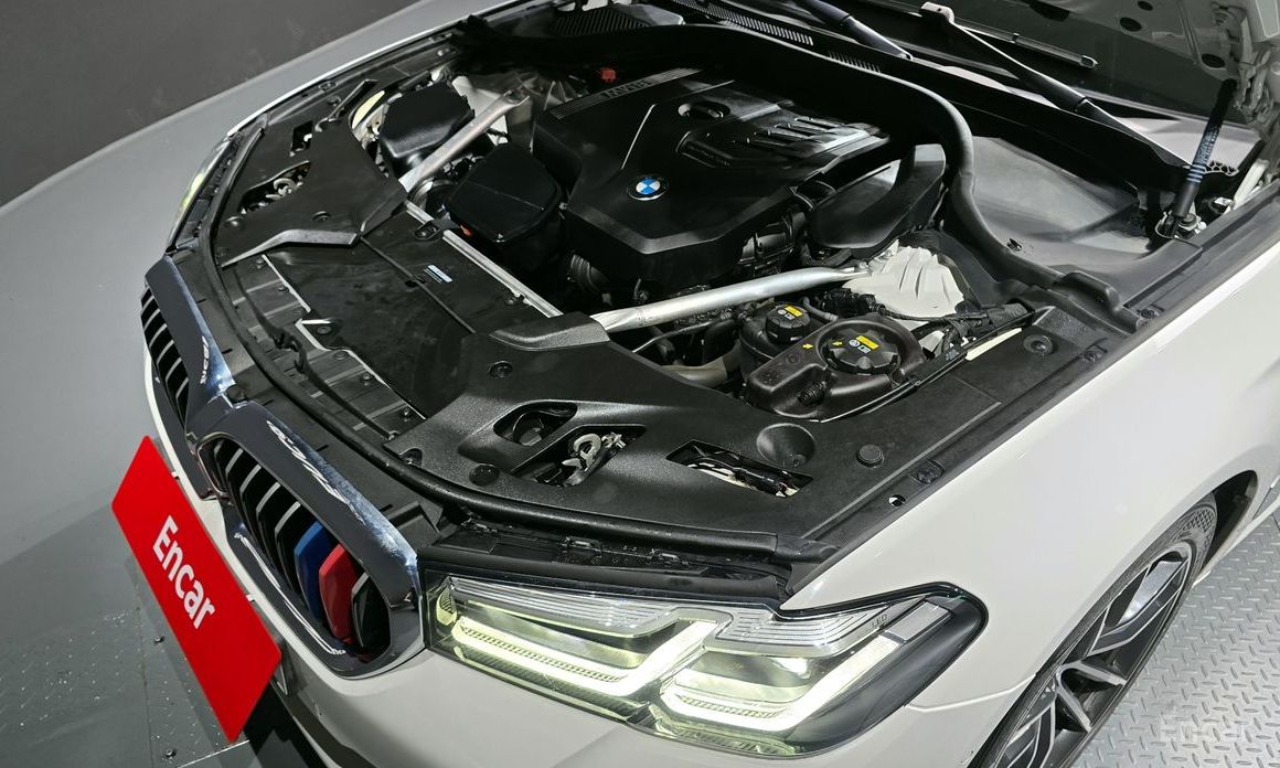 5 Series (G30)520i M Sport 7