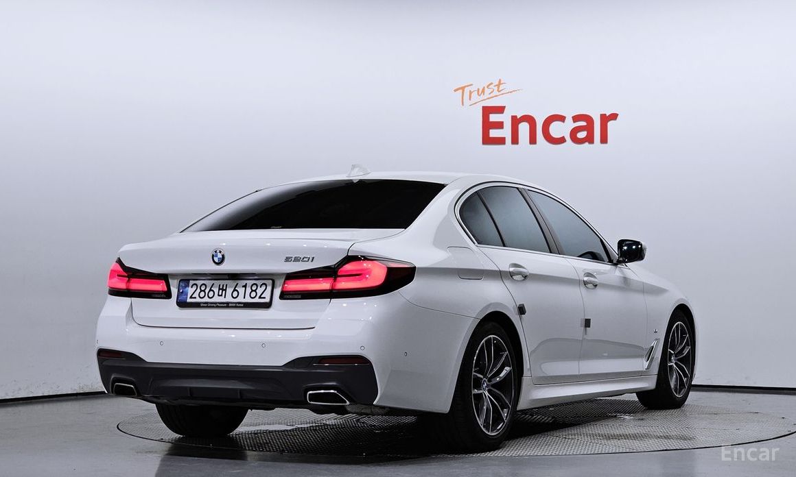 5 Series (G30)520i M Sport 3