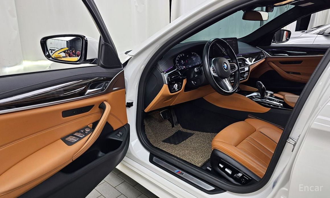 BMW 5 Series (G30)520i M Sport №11