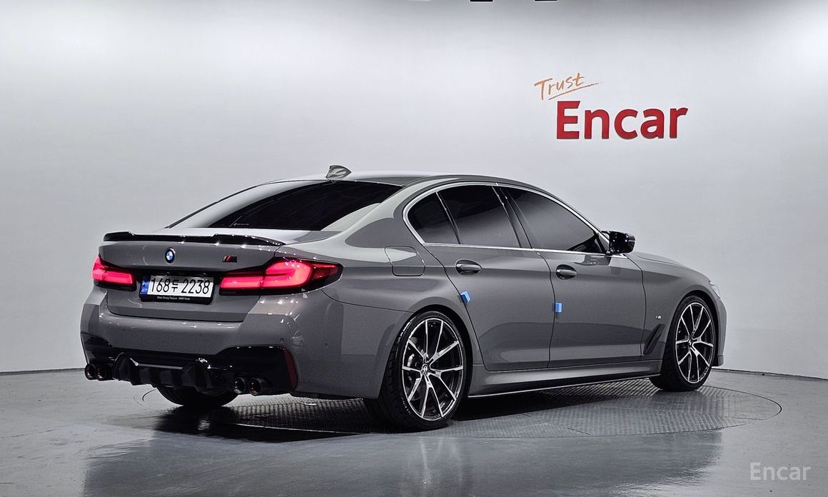 5 Series (G30)520i M Sport 3