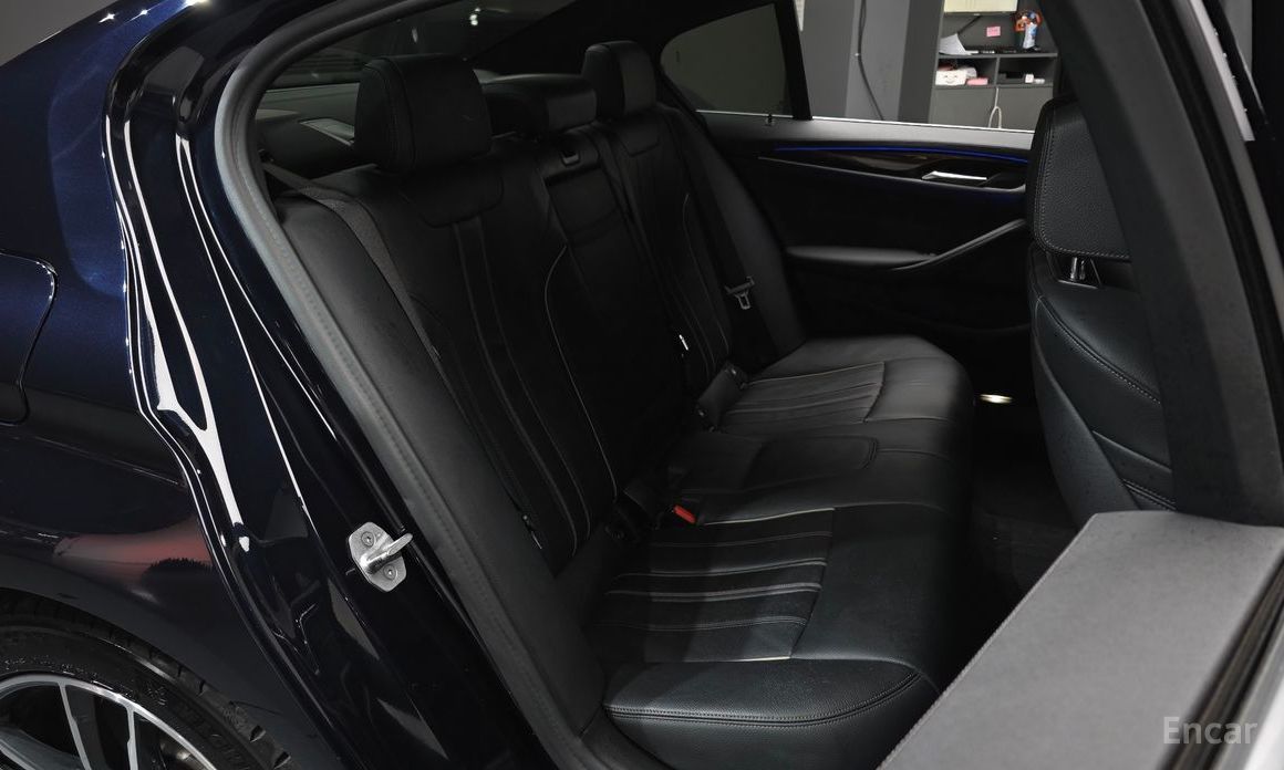 5 Series (G30)520i M Sport 12