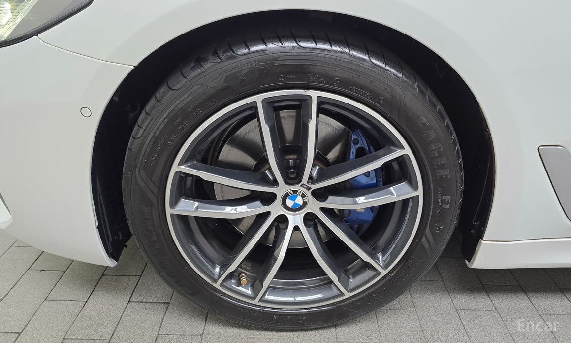 5 Series (G30)520i M Sport 6