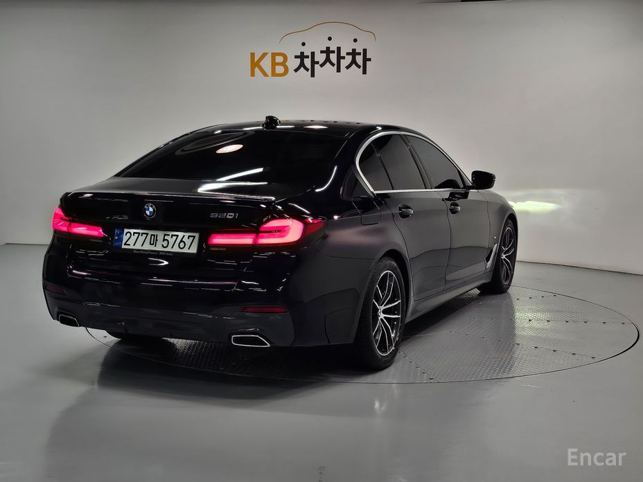 BMW 5 Series (G30)520i M Sport №3