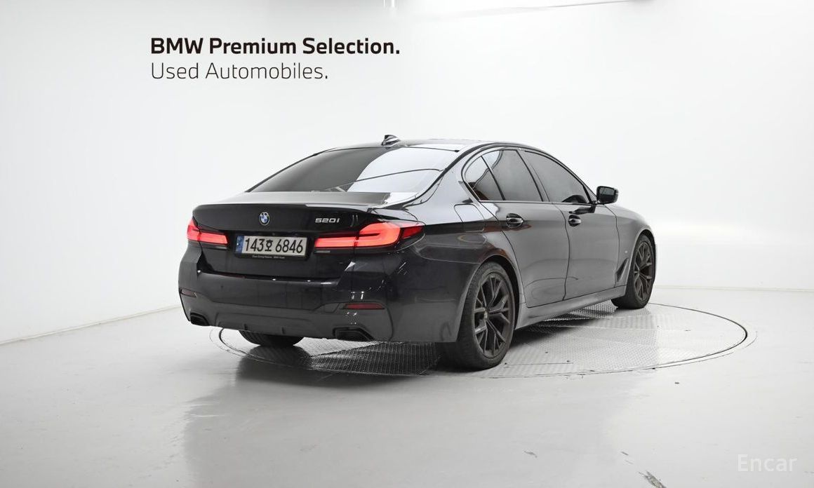 BMW 5 Series (G30)520i M Sport №3
