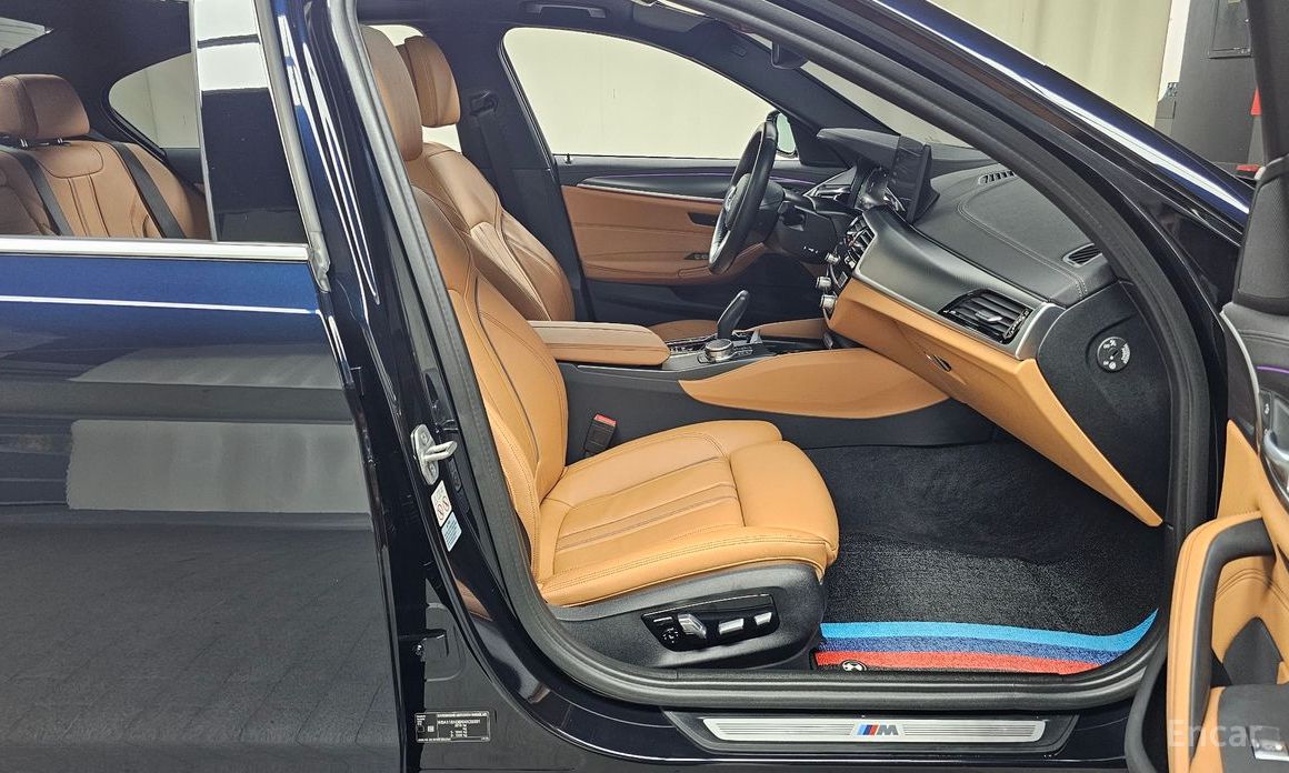 BMW 5 Series (G30)520i M Sport №12