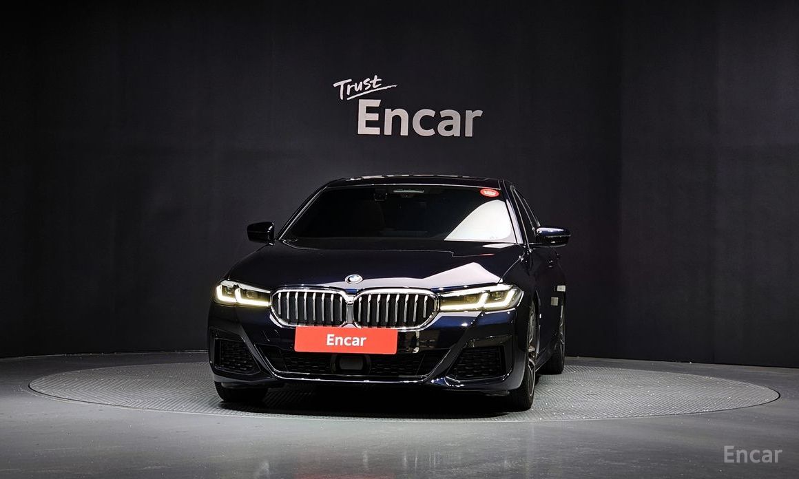 BMW 5 Series (G30)520i M Sport №4