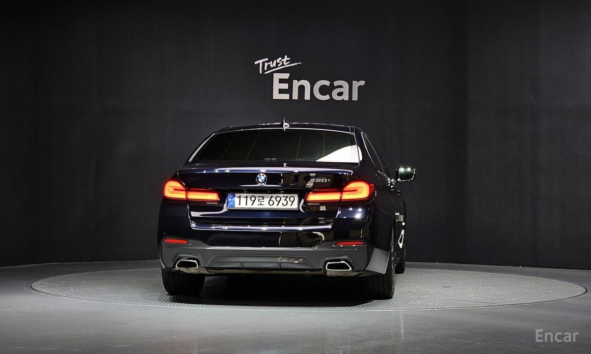 BMW 5 Series (G30)520i M Sport №5