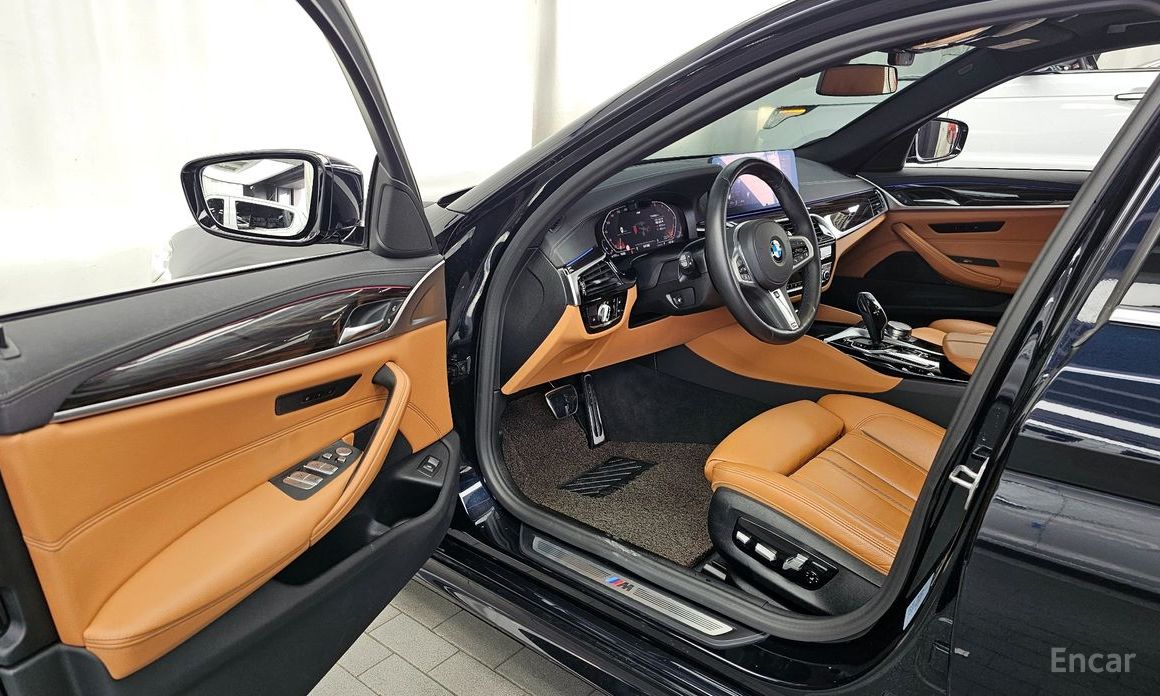 BMW 5 Series (G30)520i M Sport №11