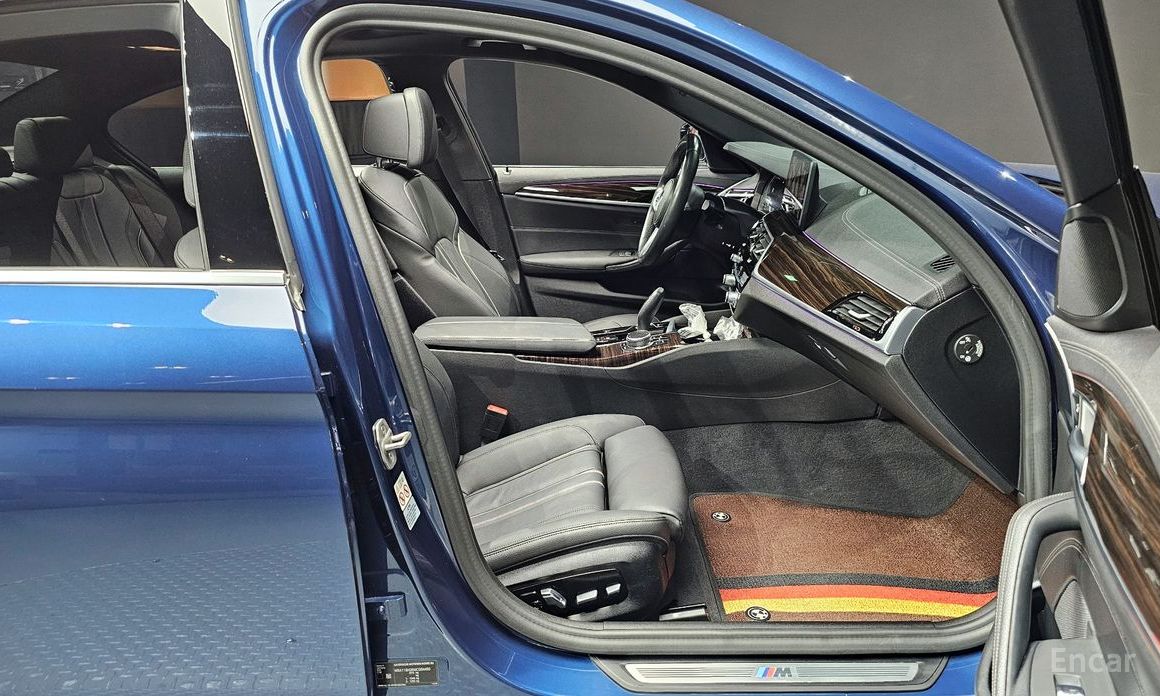 BMW 5 Series (G30)520i M Sport №11