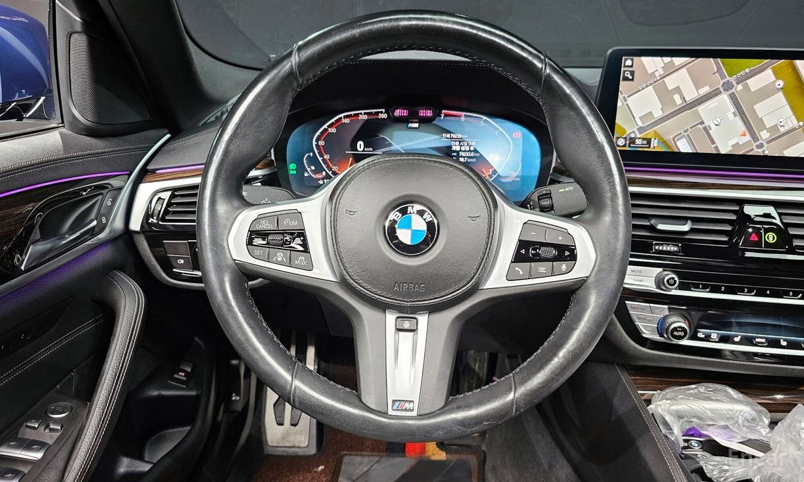 BMW 5 Series (G30)520i M Sport №14