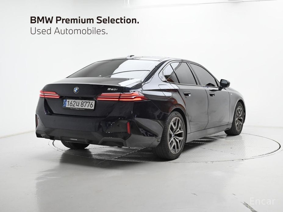 BMW 5 Series (G30)520i M Sport №3