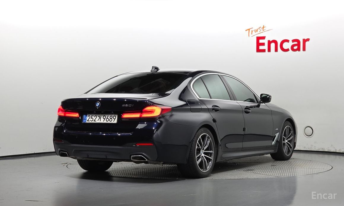 5 Series (G30)520i M Sport 3