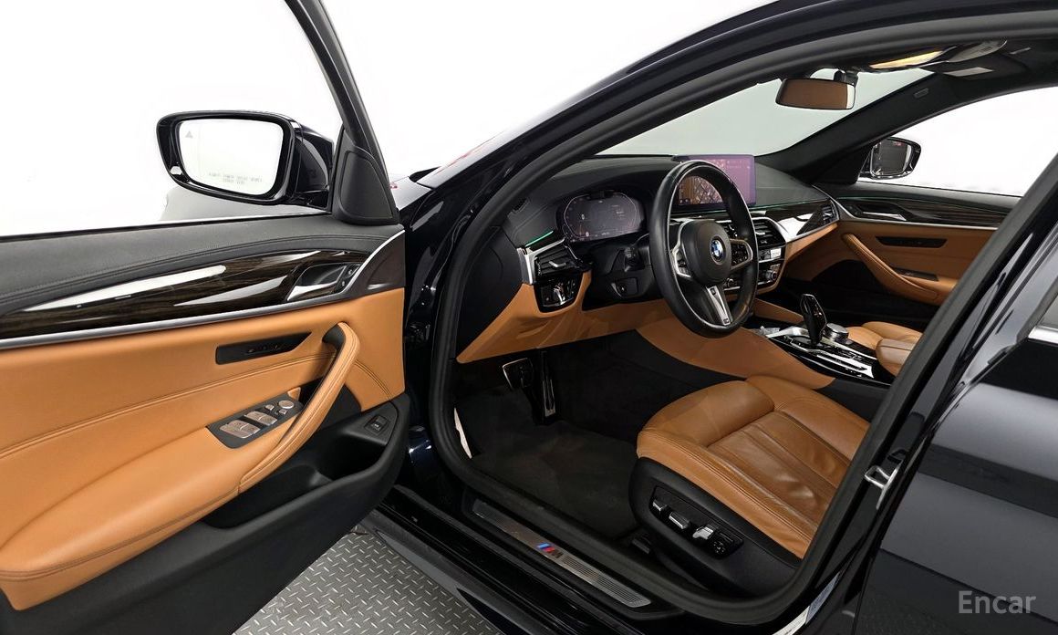 5 Series (G30)520i M Sport 11