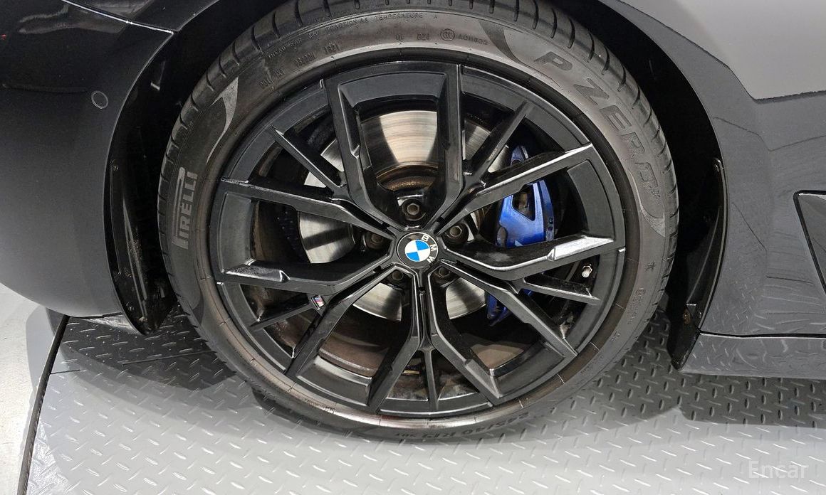 5 Series (G30)520i M Sport 6