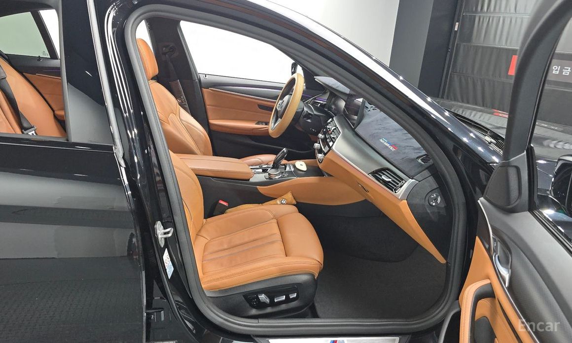 5 Series (G30)520i M Sport 11