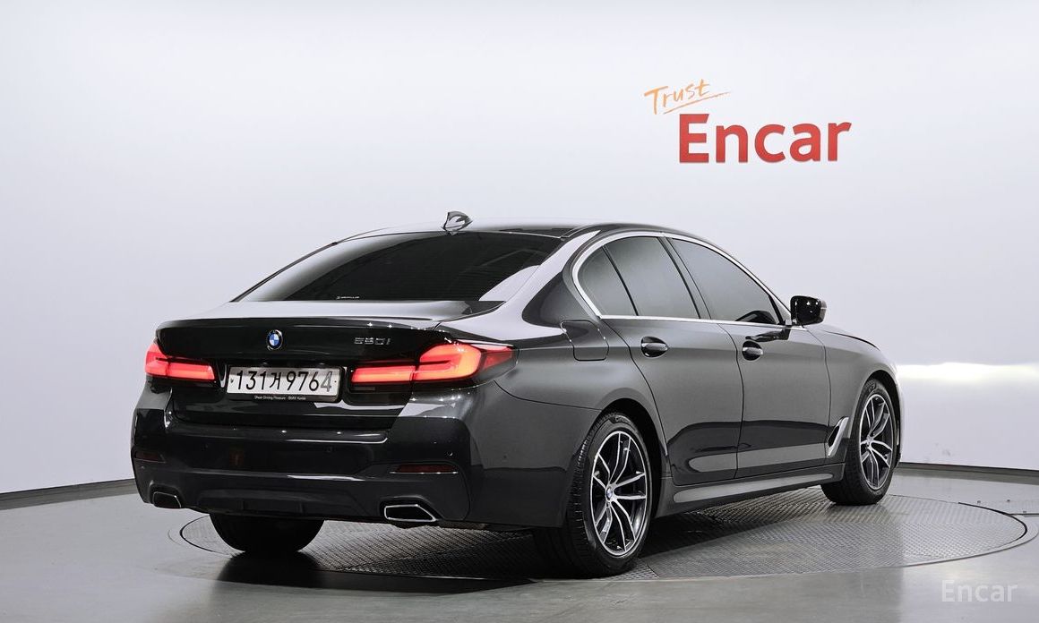 5 Series (G30)520i M Sport 3