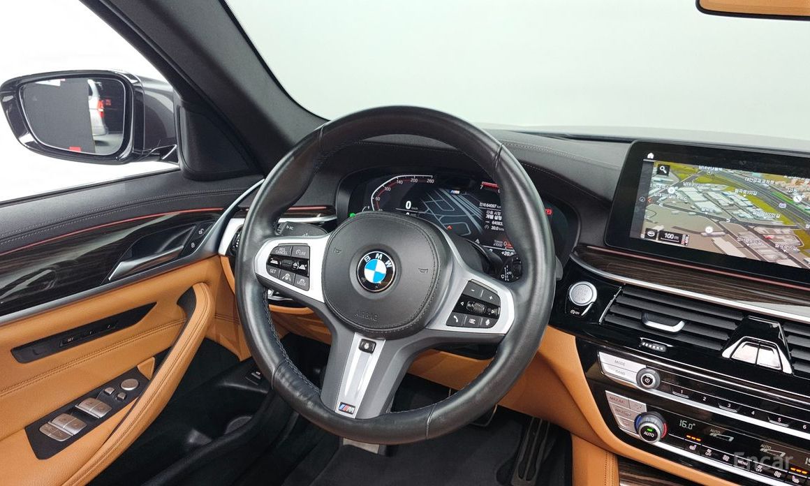 5 Series (G30)520i M Sport 14