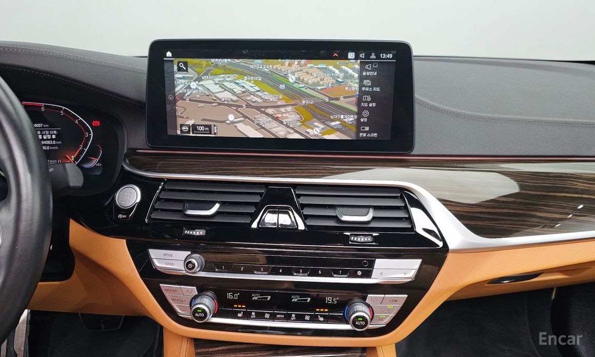 5 Series (G30)520i M Sport 15