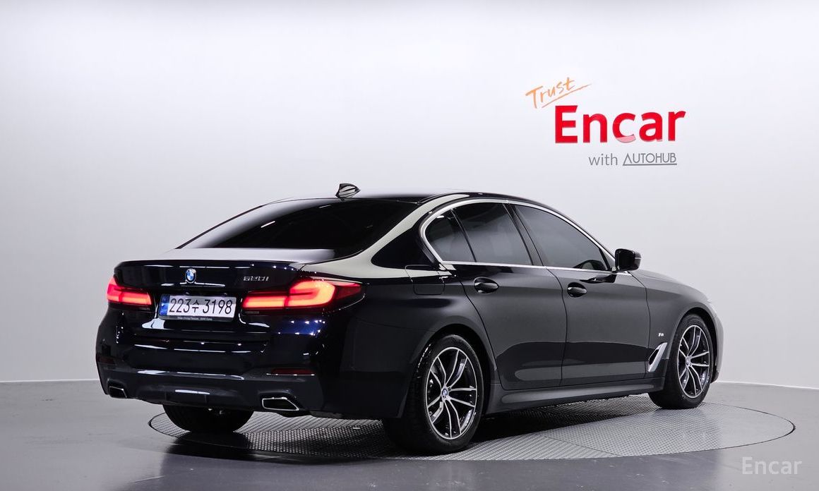 5 Series (G30)520i M Sport 3