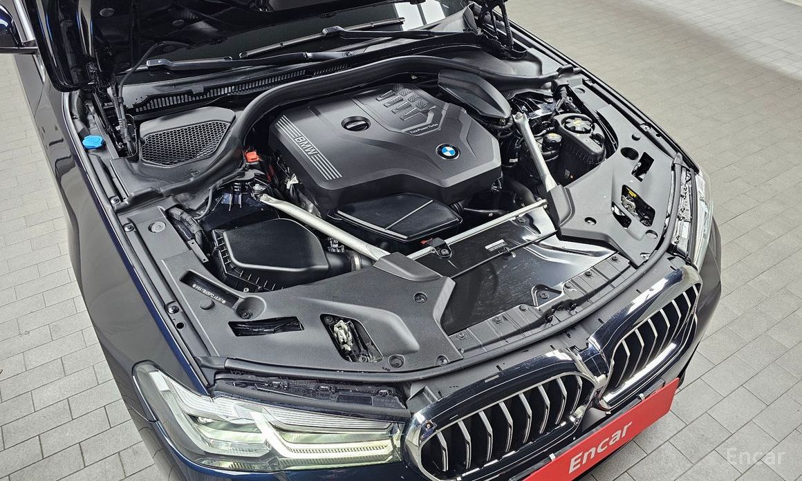 5 Series (G30)520i M Sport 7