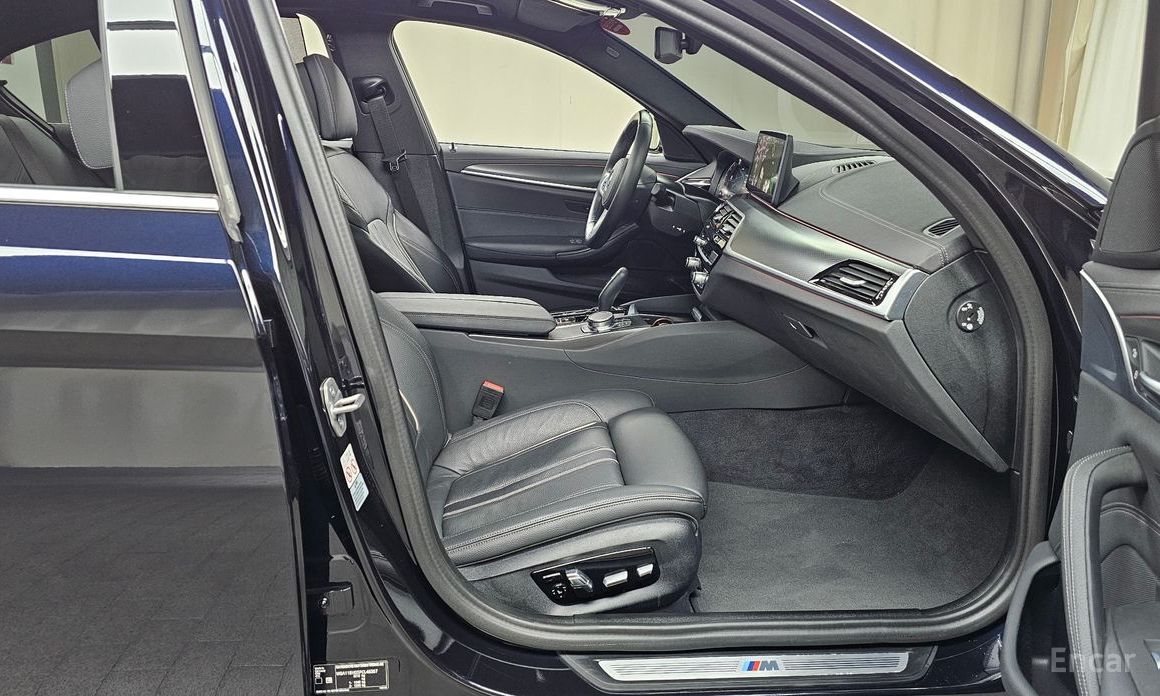 5 Series (G30)520i M Sport 12