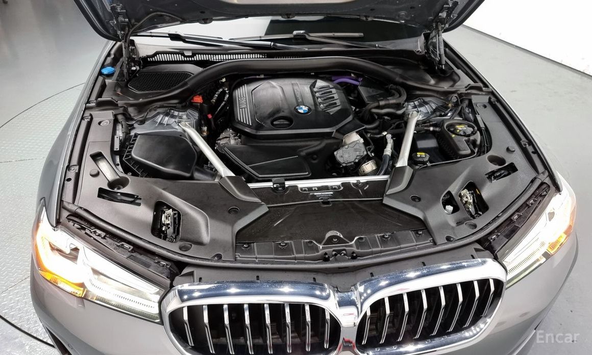BMW 5 Series (G30)523d Luxury №7