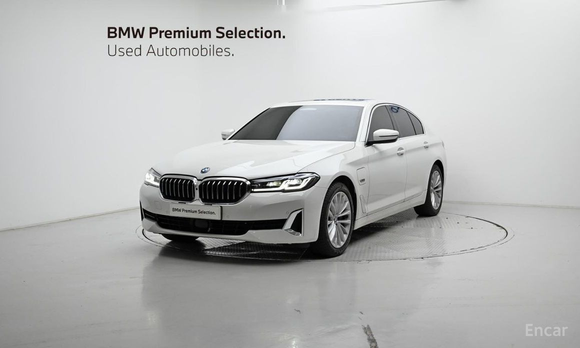 BMW 5 Series (G30)530e Luxury №2