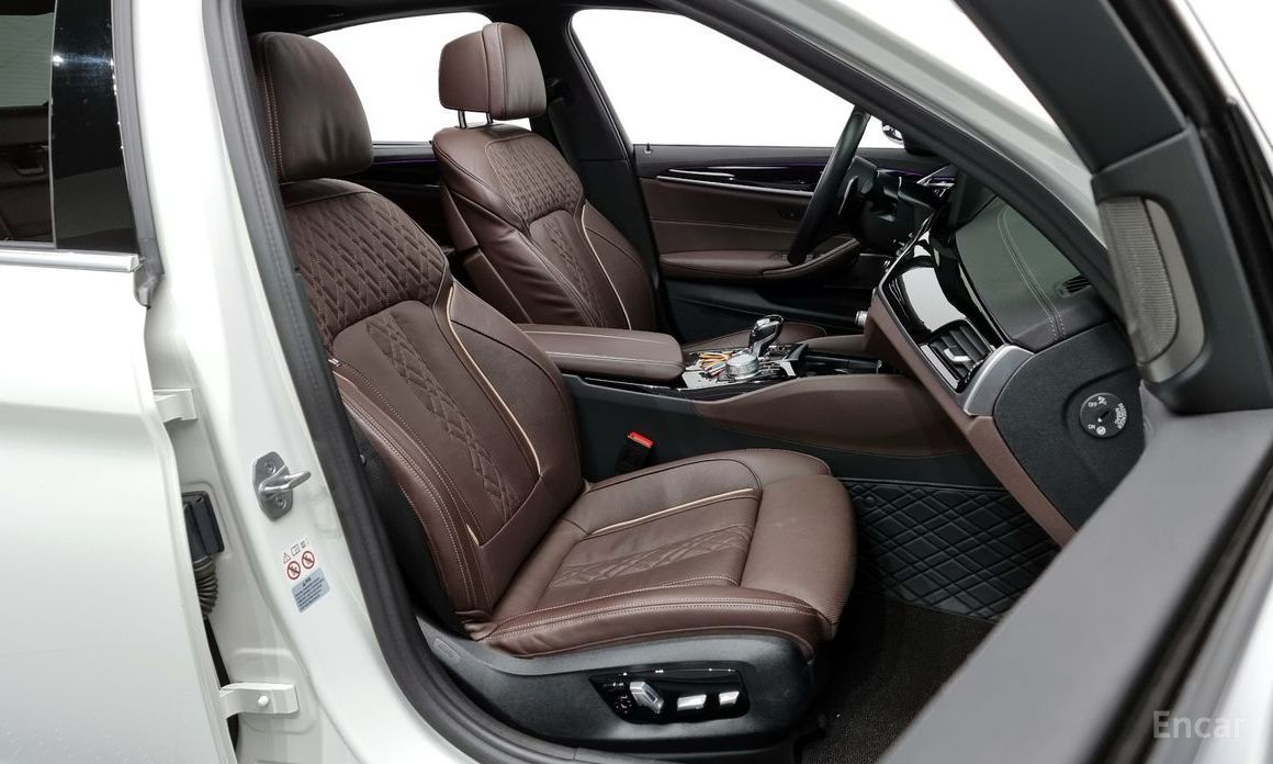 5 Series (G30)530e M Sport 11